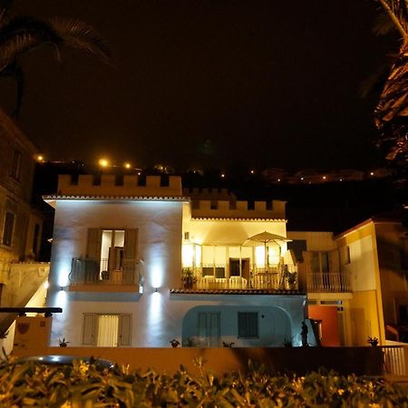 Villino Erminia - Seaside Art B&B Πίτσο Εξωτερικό φωτογραφία